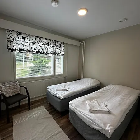 Jaeaeskaen Loma, Kojolapark Asunto 2